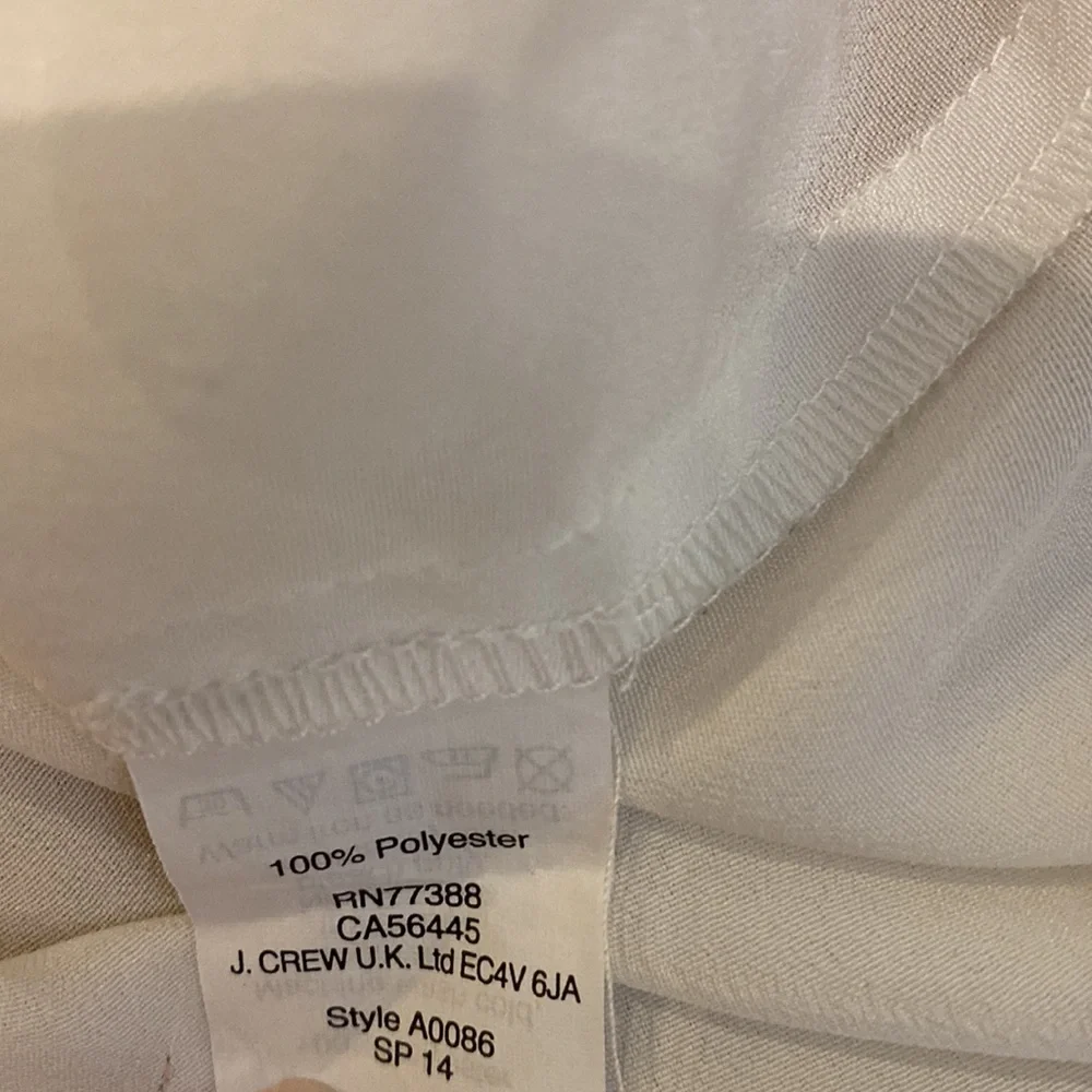 J. Crew sleeveless oversized button down blouse in white with black trim size 6 - Picture 10 of 11